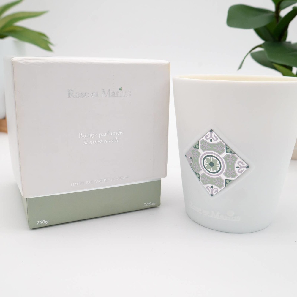 NIB Rose et Marius Fig, Tuberose, & Sandalwood candle in Limoges Porcelain